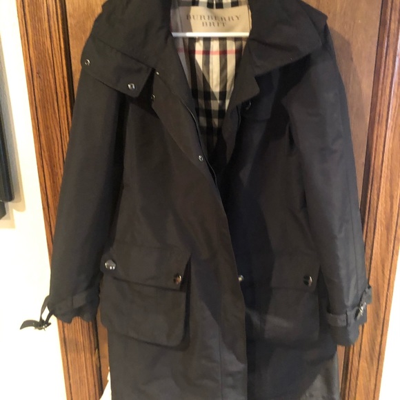 Burberry Britt women’s nylon coat - Picture 3 of 3